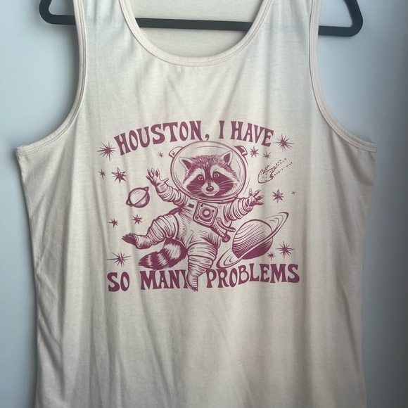 Women’s “Houston, I have so many problems” Raccoon Astronaut Tank Top - Size 1XL - Picture 1 of 5